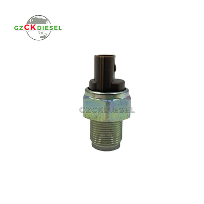 Brandstofdruksensor 499000-6131 8-97318684-1 voor Isuzu Motor 4HK1 6HK1 6UZ1 6WG1